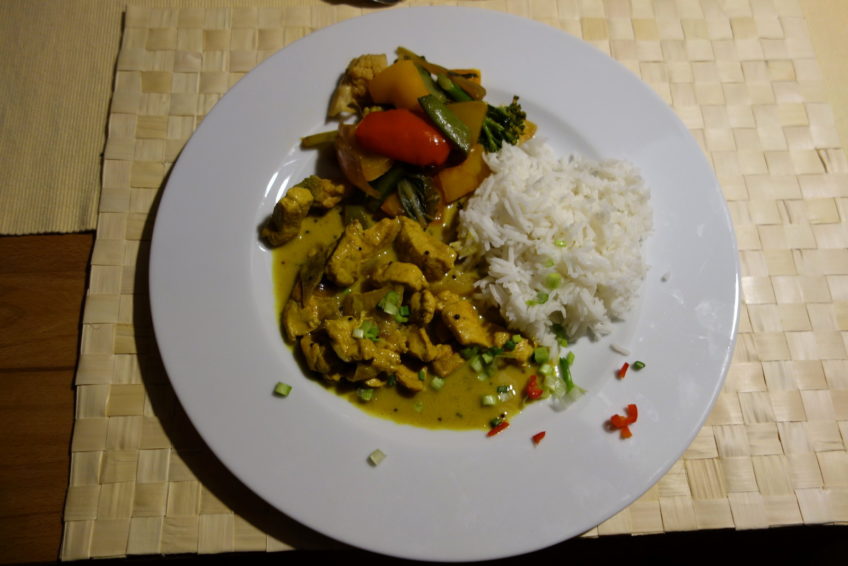 Asiatisches Kokos-Curry-Huhn